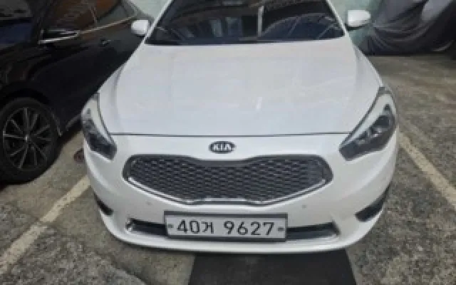 더뉴K7 중고차 더 뉴 K7 3.0 GDI 프레스티지 매물 사진 10 - 2014/12 116,000km